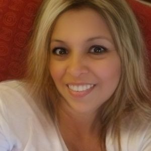 Meet your Posher, Bebe